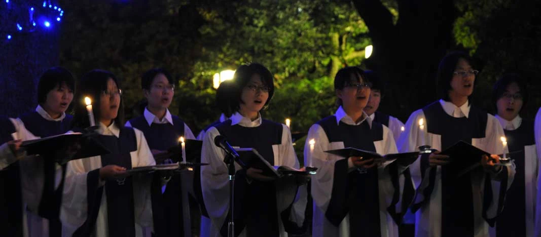 同志社大学（聖歌隊ツリー点灯式）